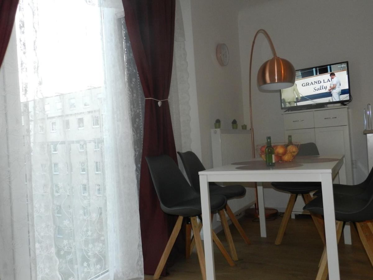 Klassik And Sunny Apartment! Вена Экстерьер фото